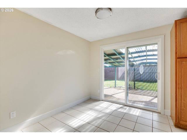 15050 S DALES Ave, Beavercreek, OR 97004