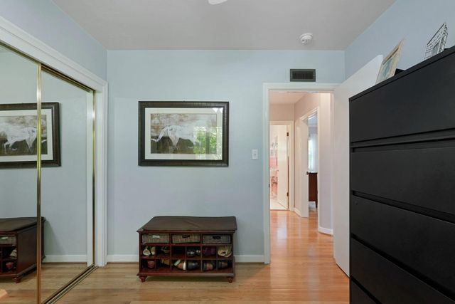 1040 Willora Rd, Stockton, CA 95207