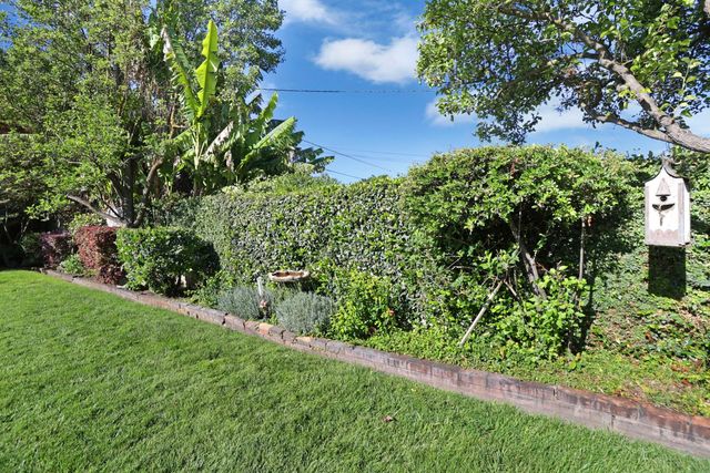1040 Willora Rd, Stockton, CA 95207