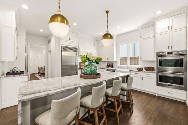 4020 Mcfarlin Boulevard, University Park, TX 75205