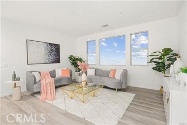 16391 Globetrotter, Chino, CA 91708