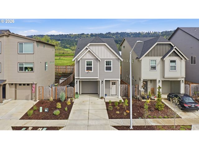 165 W BARBARAS Way, Newberg, OR 97132