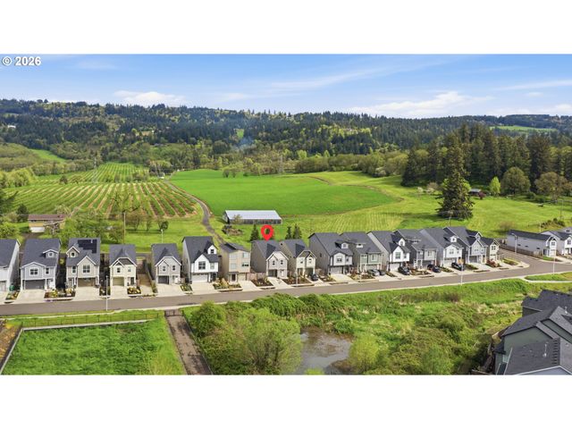 165 W BARBARAS Way, Newberg, OR 97132
