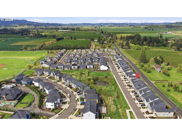 165 W BARBARAS Way, Newberg, OR 97132