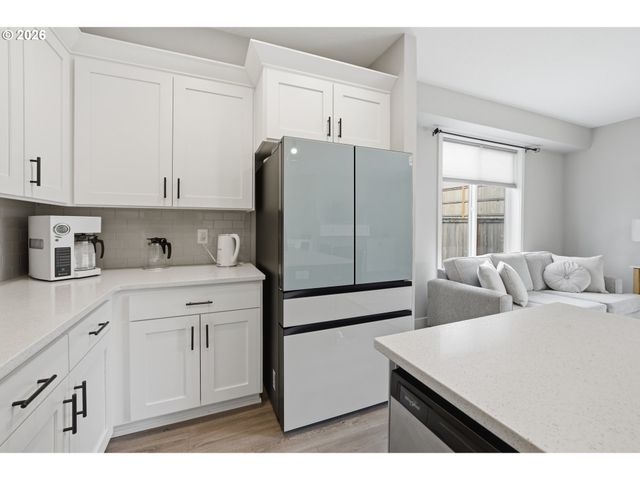 165 W BARBARAS Way, Newberg, OR 97132