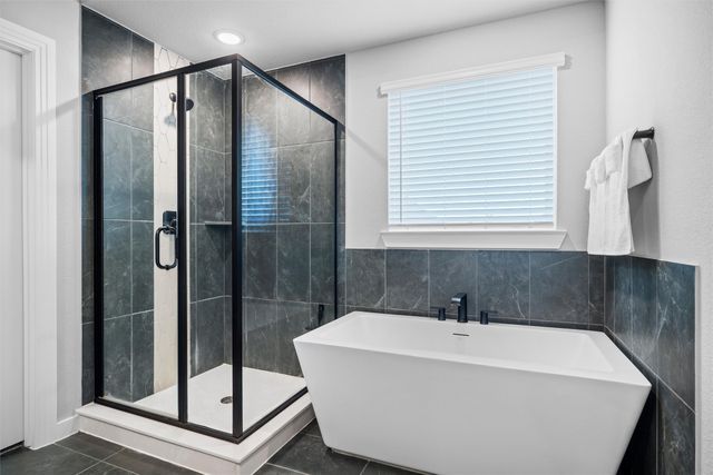 1004 Goldenrod Drive, Crowley, TX 76036