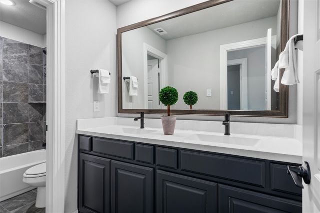 1004 Goldenrod Drive, Crowley, TX 76036