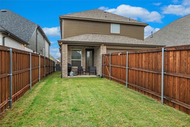 1004 Goldenrod Drive, Crowley, TX 76036