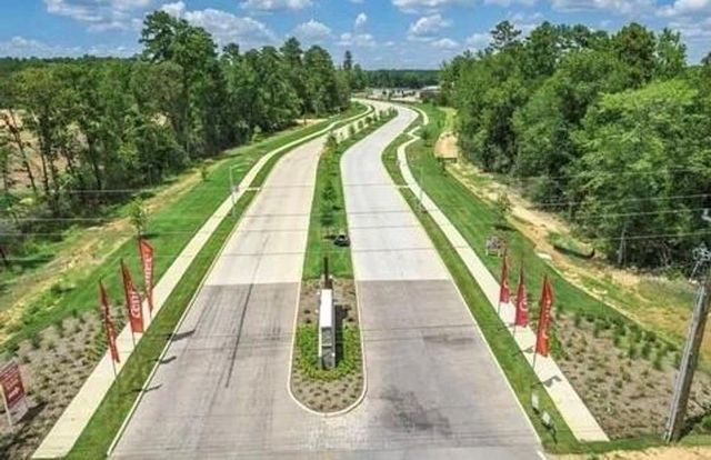 248 Seven Pines Drive, Willis, TX 77378