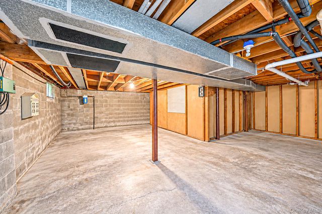1195 Stony Brook Road, Lake Grove, NY 11755