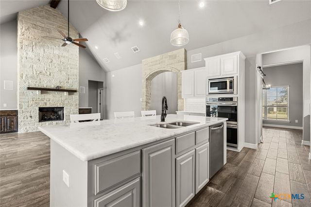 705 Haymarket Drive, Temple, TX 76502