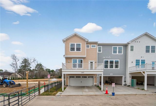 1064 Mesa LOOP, Chesapeake, VA 23320