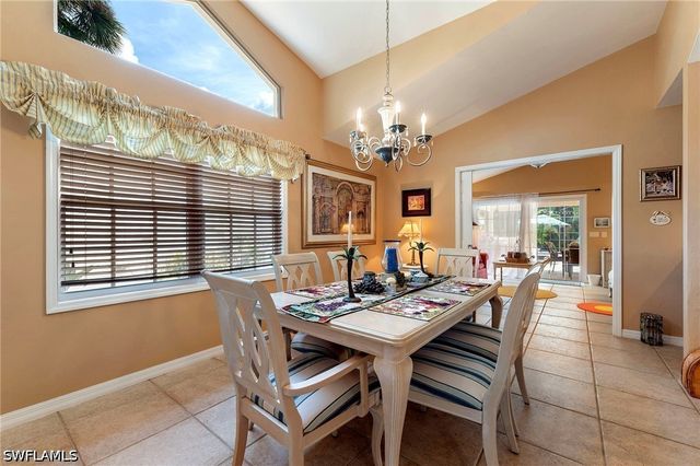 59 Grey Wing PT, Naples, FL 34113