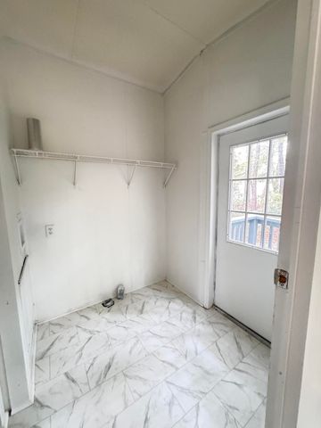 165 Camelot Place, Walterboro, SC 29488