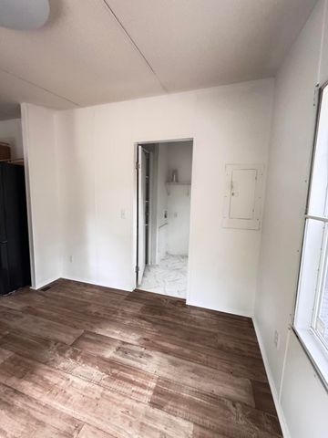 165 Camelot Place, Walterboro, SC 29488