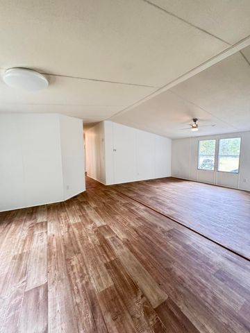 165 Camelot Place, Walterboro, SC 29488