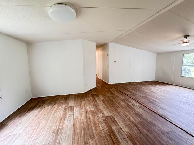 165 Camelot Place, Walterboro, SC 29488