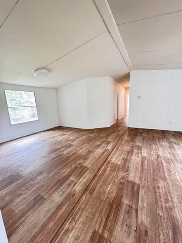 165 Camelot Place, Walterboro, SC 29488