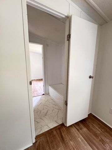 165 Camelot Place, Walterboro, SC 29488