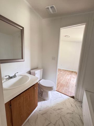 165 Camelot Place, Walterboro, SC 29488