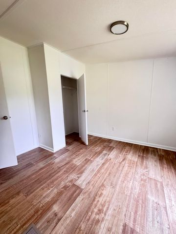 165 Camelot Place, Walterboro, SC 29488