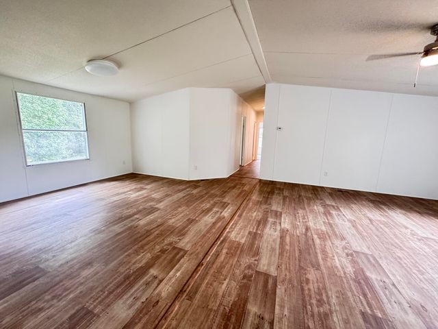 165 Camelot Place, Walterboro, SC 29488