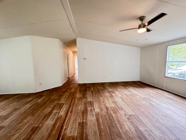 165 Camelot Place, Walterboro, SC 29488