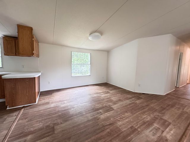 165 Camelot Place, Walterboro, SC 29488