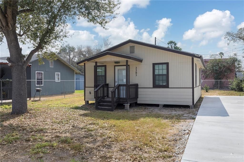 2205 W Corpus Christi Drive, Weslaco, TX 78599