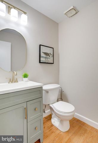 4749 FARNDON CT, Fairfax, VA 22032