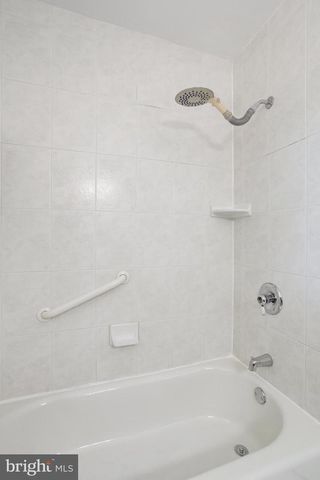 4749 FARNDON CT, Fairfax, VA 22032