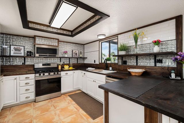 72794 Rancho Grande Drive, Palm Desert, CA 92260