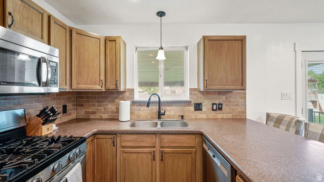 1695 N 1900 W, Lehi, UT 84043
