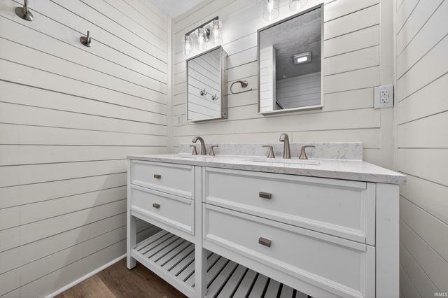 1900 Olds Court, Kokomo, IN 46902