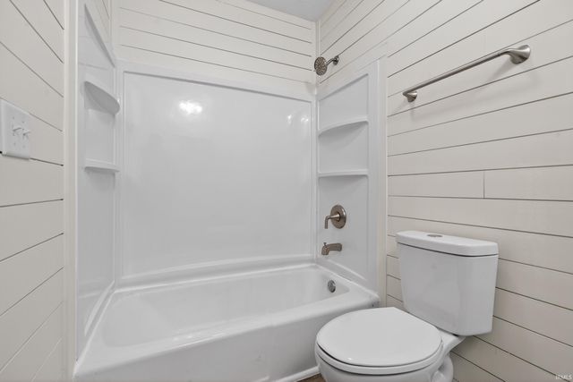 1900 Olds Court, Kokomo, IN 46902