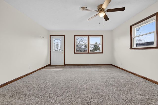 1900 Olds Court, Kokomo, IN 46902