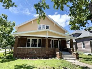 1607 6th Street, Muskegon City, MI 49441