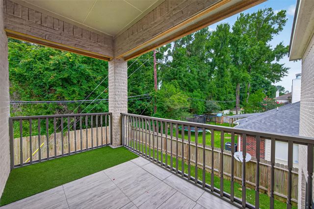 20003 Fieldtree Drive, Humble, TX 77338
