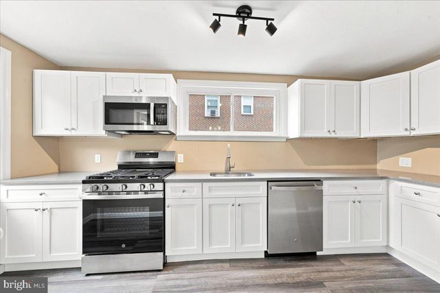236 S ACADEMY AVE, Glenolden, PA 19036