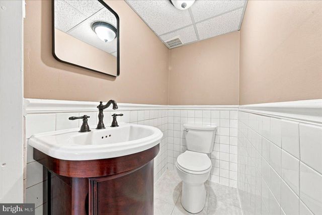 236 S ACADEMY AVE, Glenolden, PA 19036