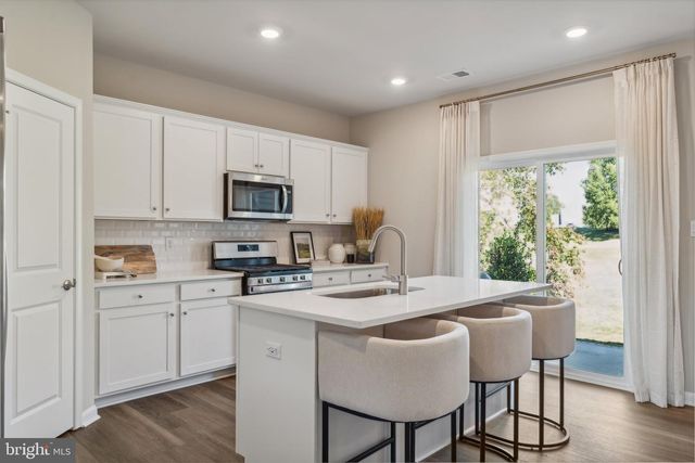 7774 SECRET KNOLL, Mechanicsville, VA 23111