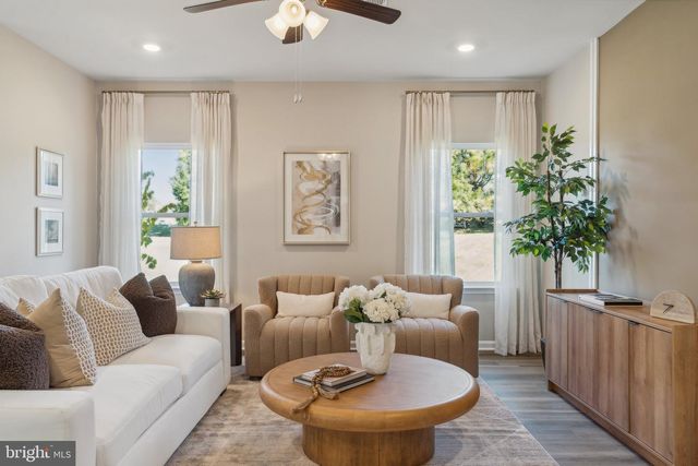 7774 SECRET KNOLL, Mechanicsville, VA 23111