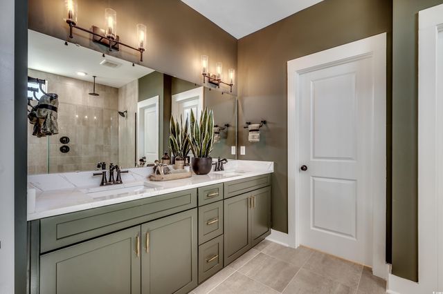 65 Northbrook Dr, Murrells Inlet, SC 29576