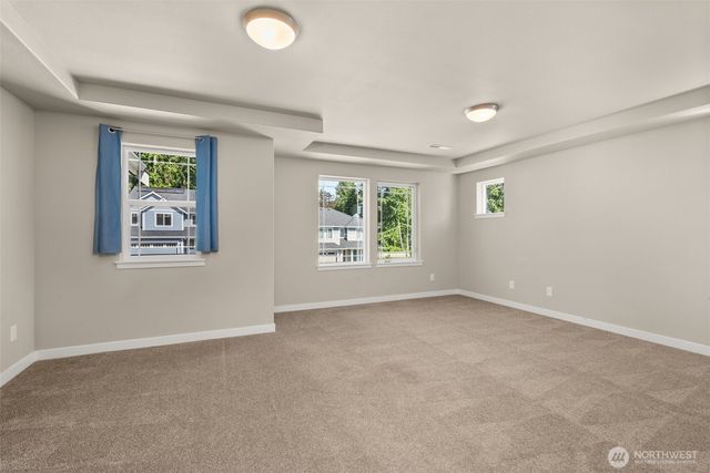 6730 Dusty Lane SE, Lacey, WA 98503