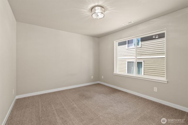 6730 Dusty Lane SE, Lacey, WA 98503