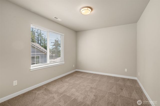 6730 Dusty Lane SE, Lacey, WA 98503
