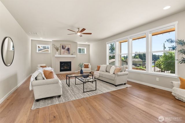 6730 Dusty Lane SE, Lacey, WA 98503