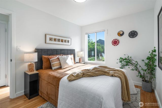 10617 39th Avenue SW, Seattle, WA 98146