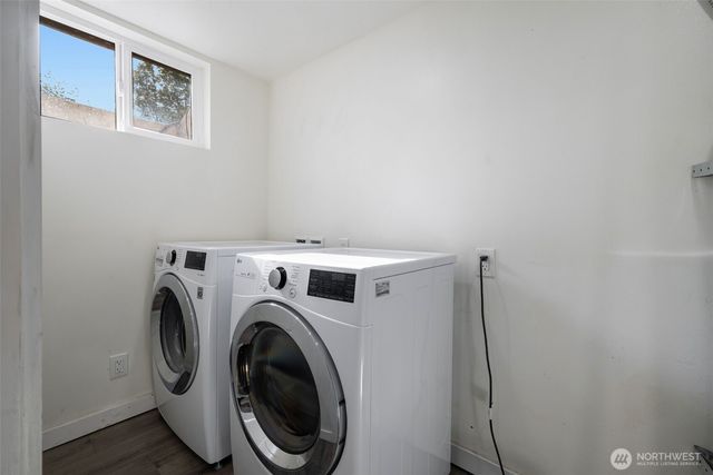 10617 39th Avenue SW, Seattle, WA 98146