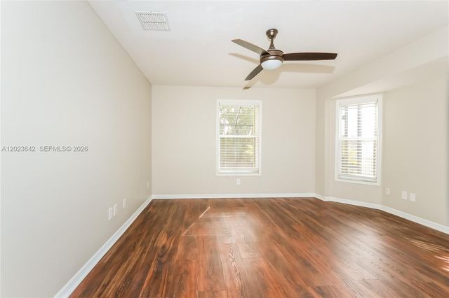 820 SW Dalton Ave, Port St. Lucie, FL 34953